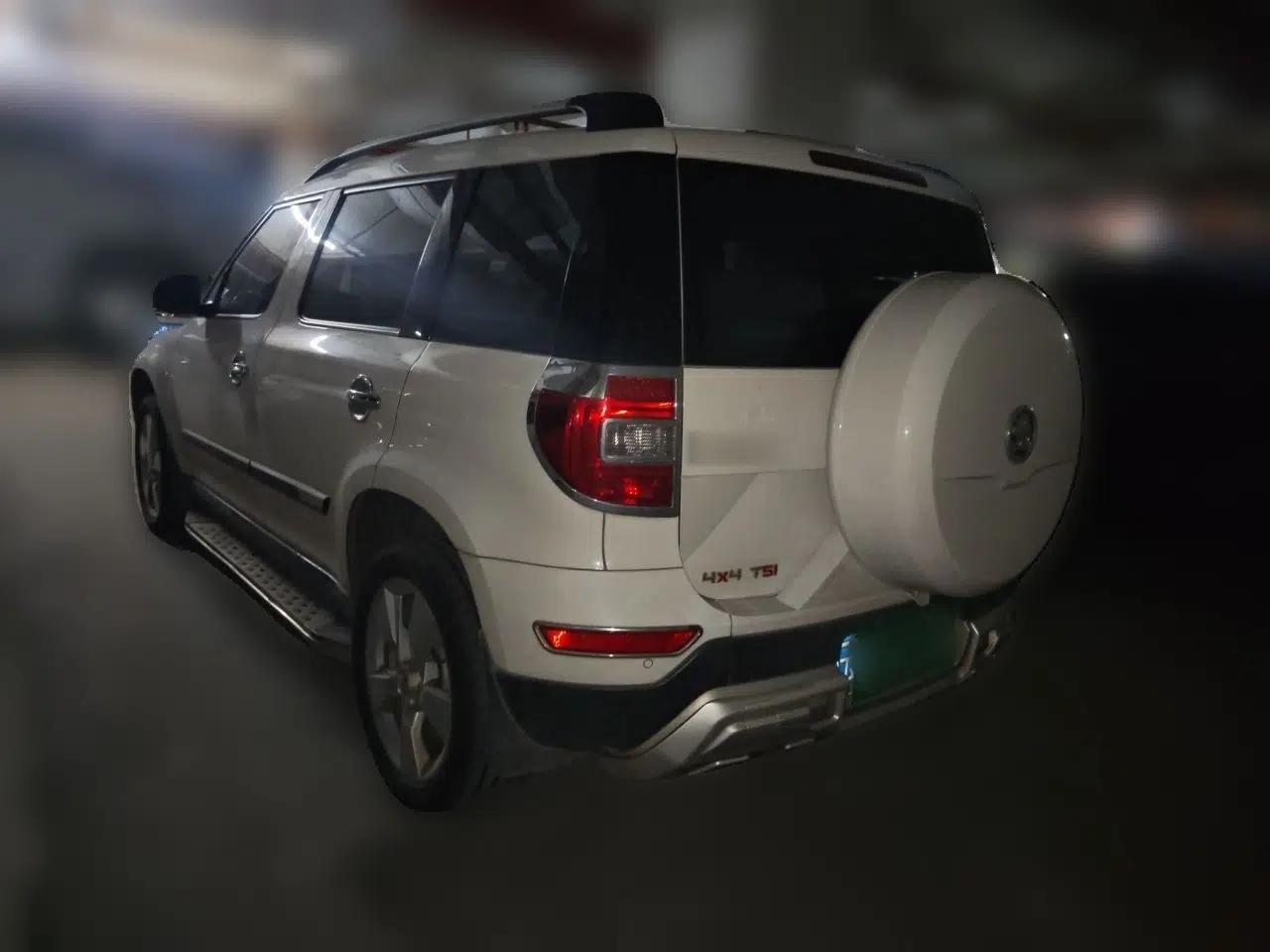 Skoda Yeti 2014 1.8TSI DSG Polar Edition — миниатюра 4
