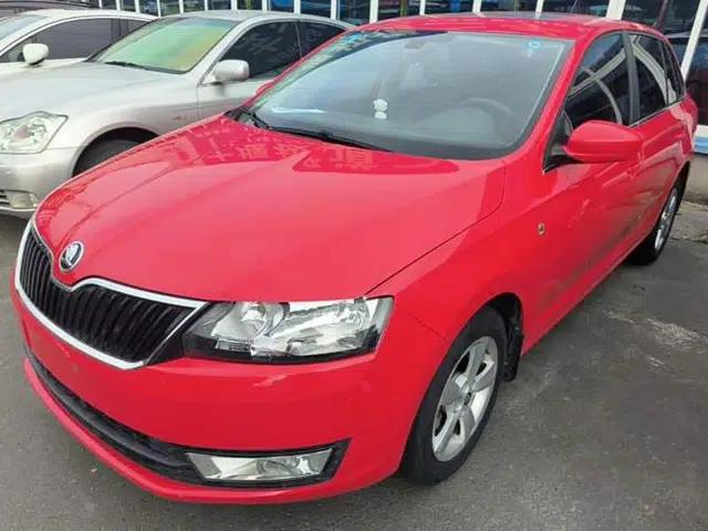 Skoda Rapid Spaceback 2016 Revised 1.6L Automatic Chuanxing Version