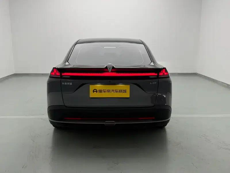 Deep Blue L07 2025 Model 530 Ultra Huawei Qiankun Intelligent Driving ADS SE Edition — миниатюра 6