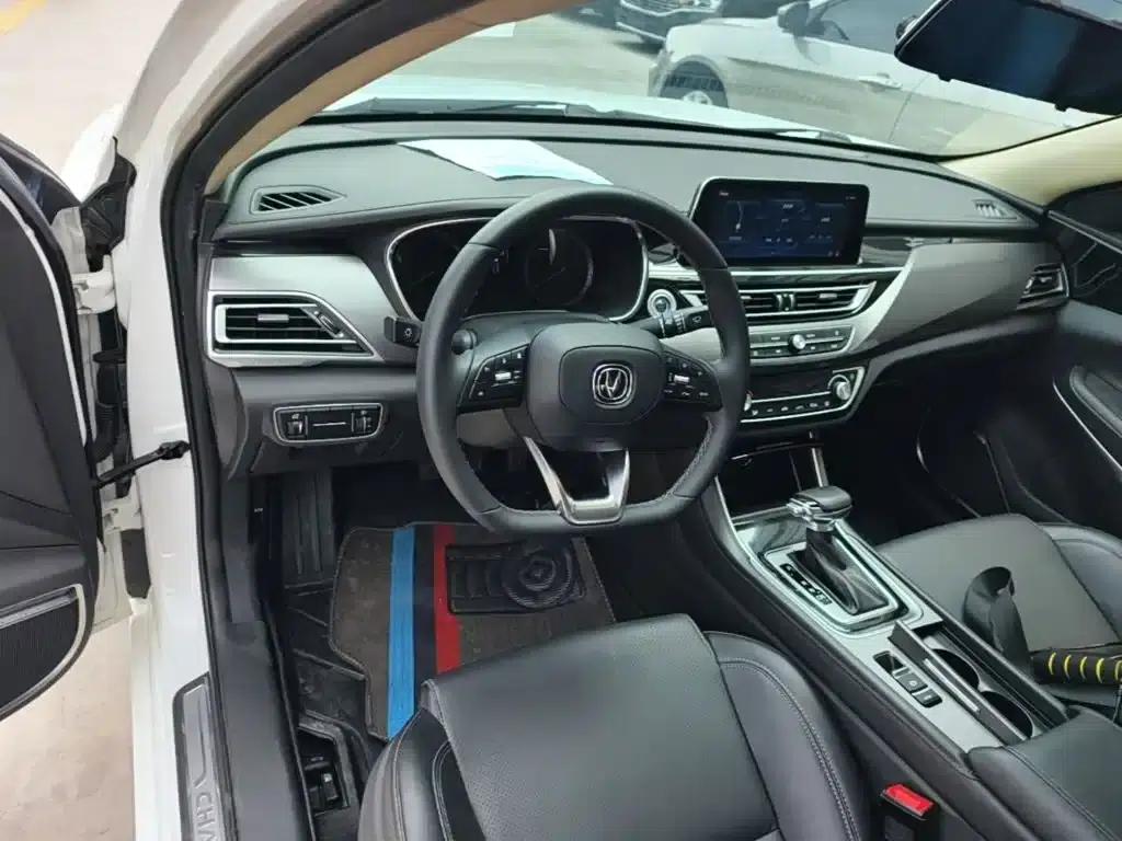 Ruicheng CC 2021 Blue Whale Edition 1.5T DCT Luxury — миниатюра 10