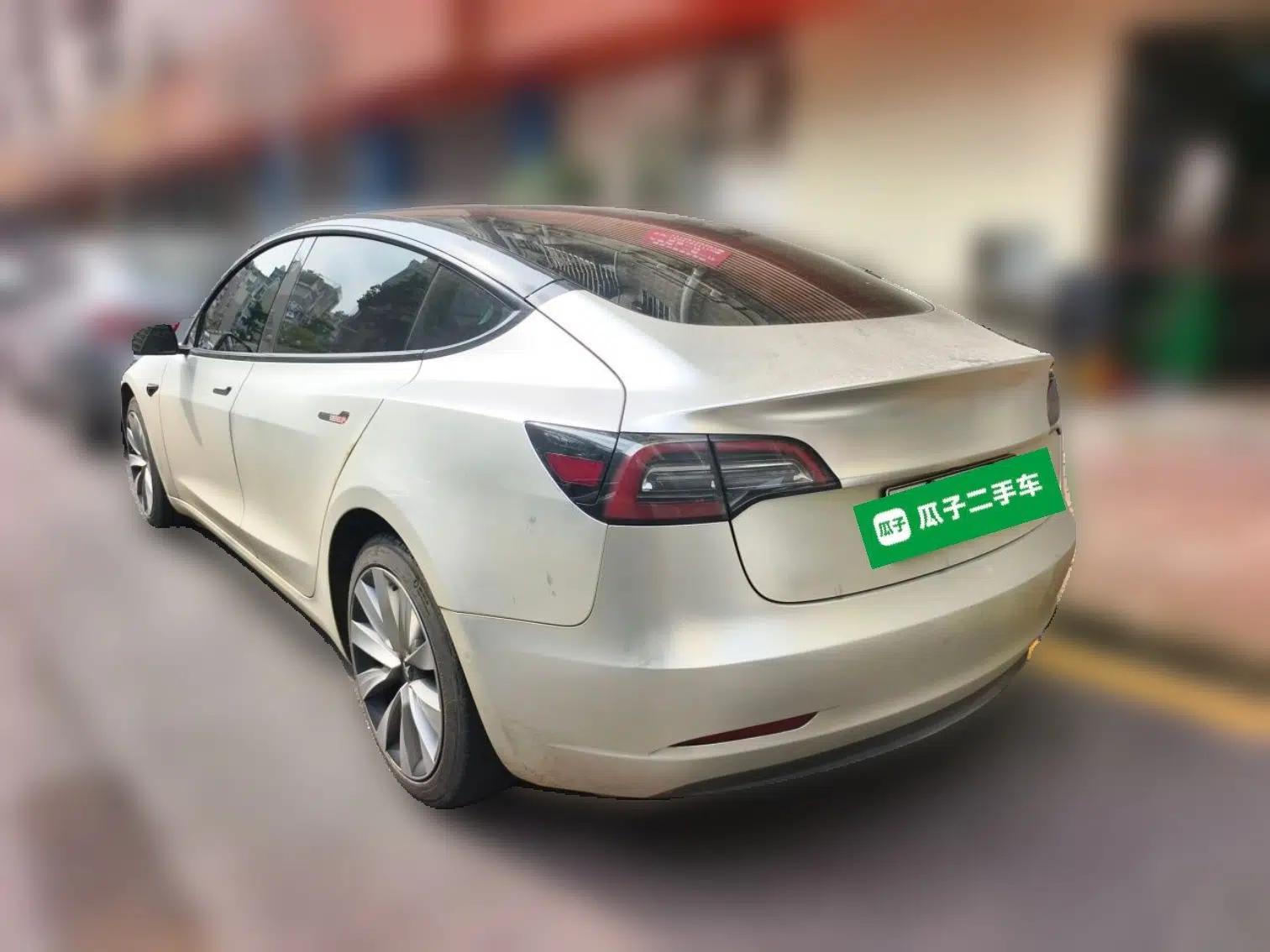 Tesla Model 3 2022 Rear-Wheel-Drive Version — миниатюра 4