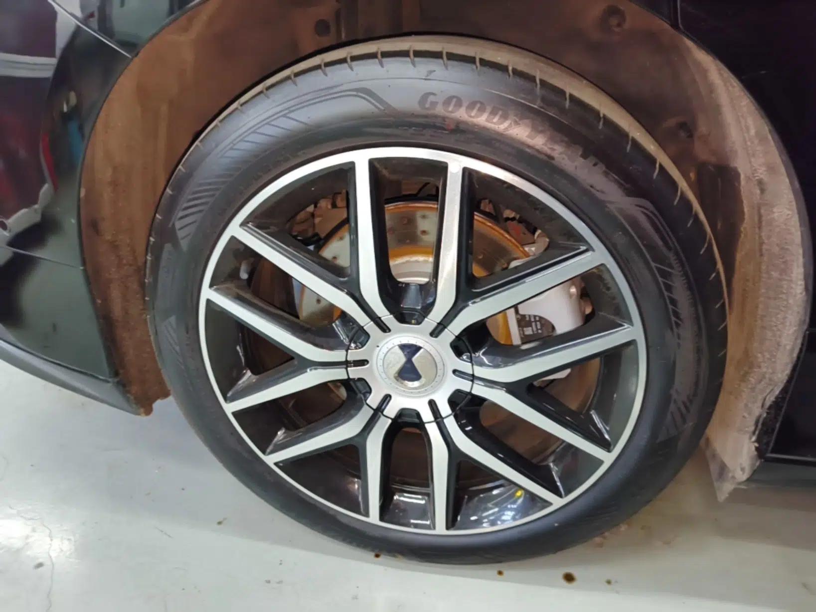 Denza Z9 2024 1100 km Four-Wheel Drive Max Version — миниатюра 11
