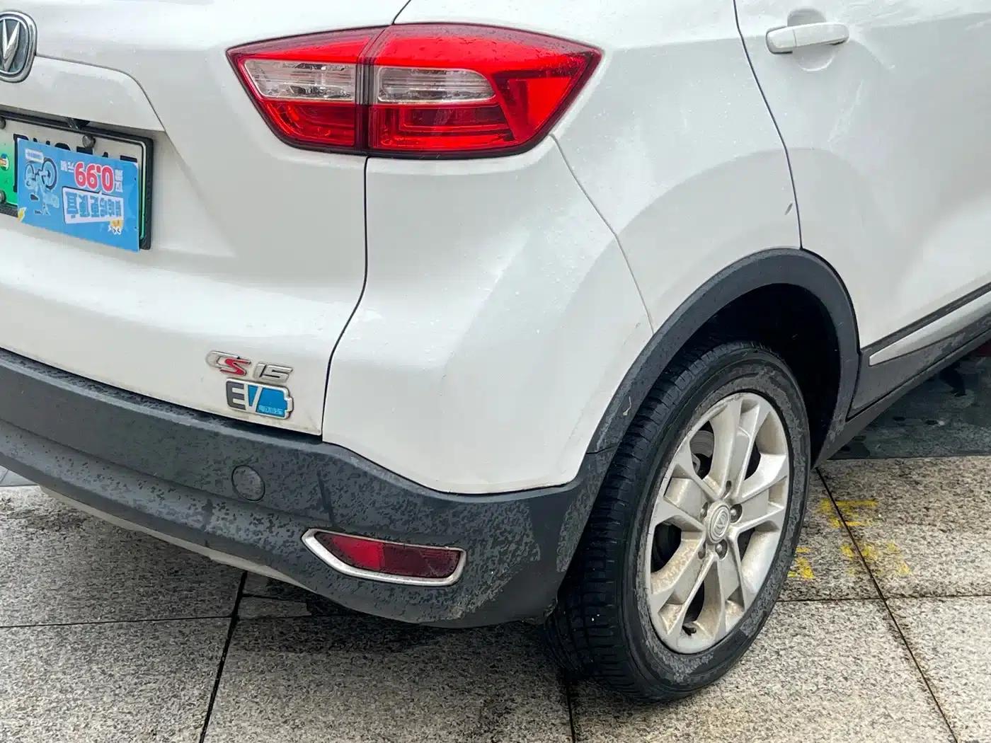 Changan CS15EV 2018 350e — миниатюра 10