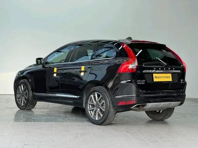 2015 Volvo XC60 T5 AWD Smart Edition — миниатюра 5