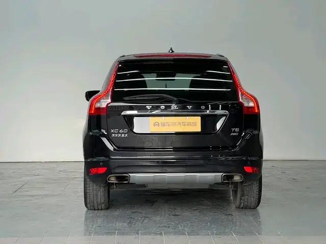 2015 Volvo XC60 T5 AWD Smart Edition — миниатюра 6