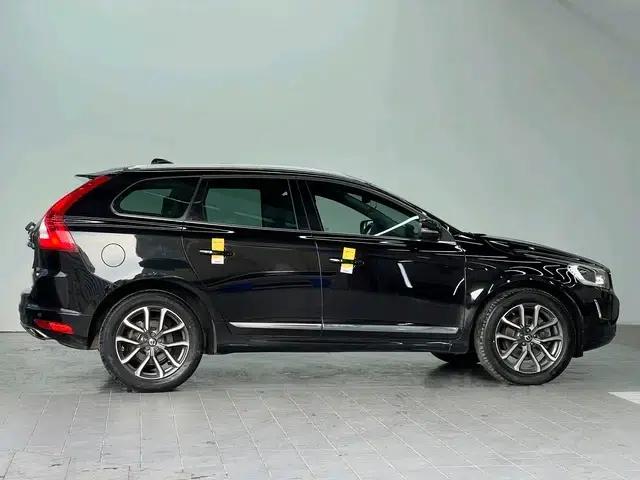 2015 Volvo XC60 T5 AWD Smart Edition — миниатюра 8