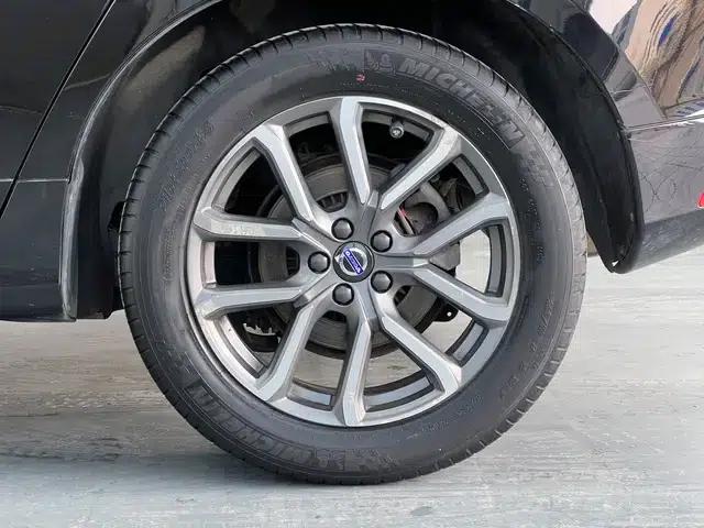 2015 Volvo XC60 T5 AWD Smart Edition — миниатюра 9