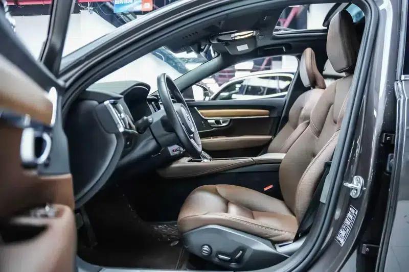2024 Volvo S90 B5 Smart Luxury Edition — миниатюра 13