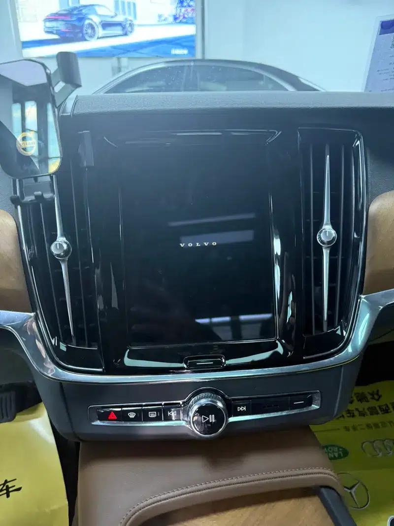 2024 Volvo S90 B5 Smart Luxury Edition — миниатюра 7