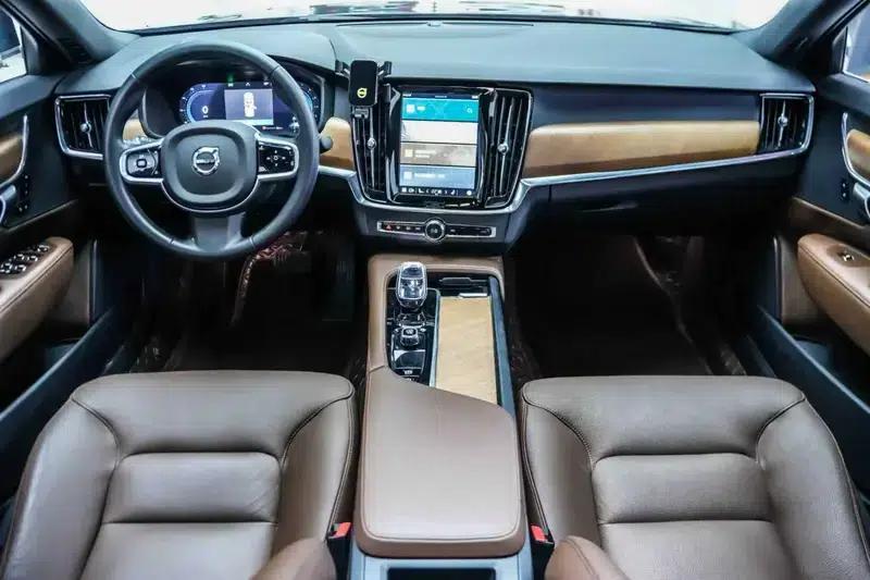 2024 Volvo S90 B5 Smart Luxury Edition — миниатюра 8