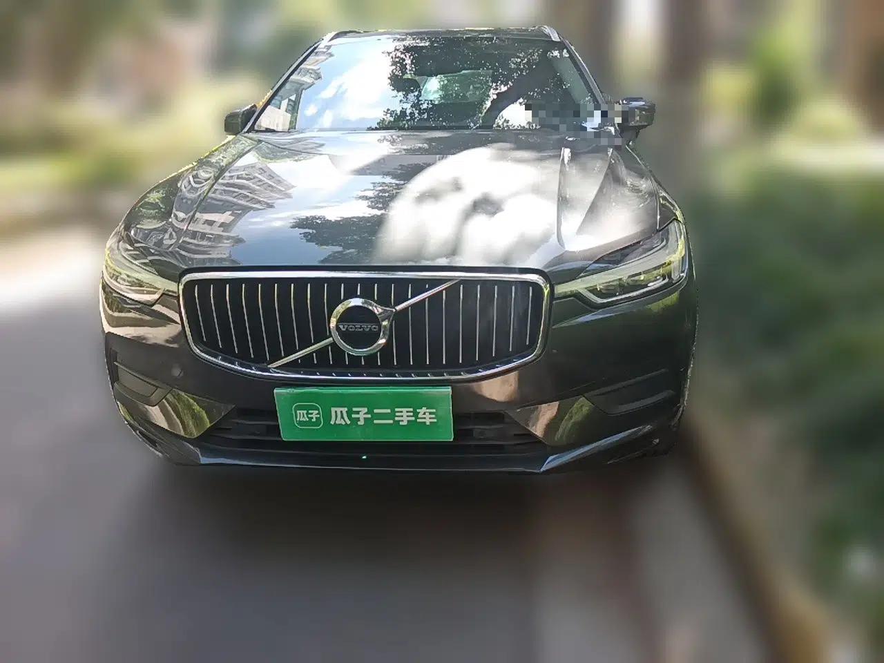Volvo XC60 2018 T5 4x4 Zhiyi Edition — миниатюра 2
