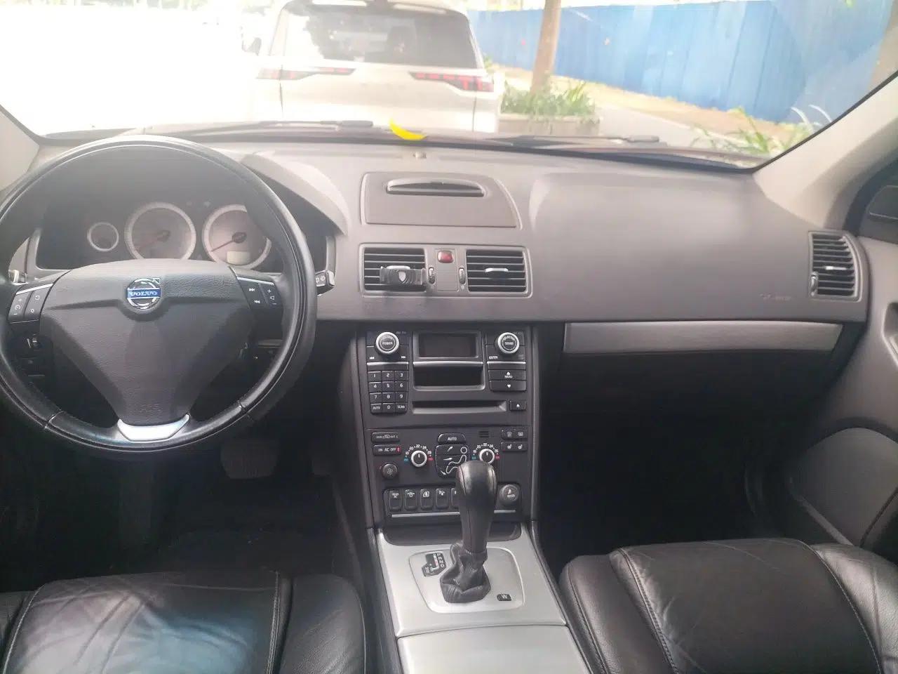 Volvo XC90 2013 2.5T T5 Luxury Edition — миниатюра 18