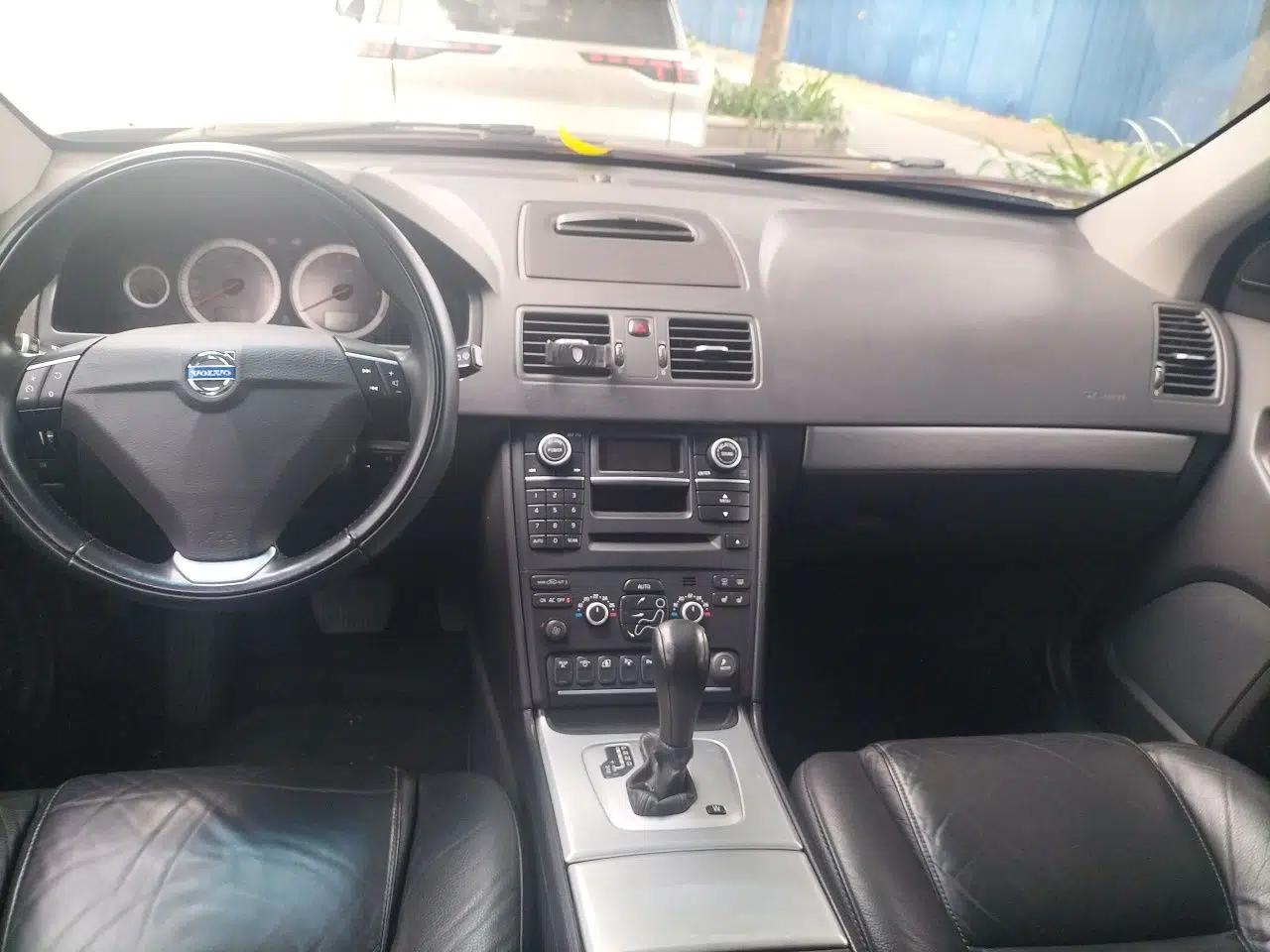 Volvo XC90 2013 2.5T T5 Luxury Edition — миниатюра 9