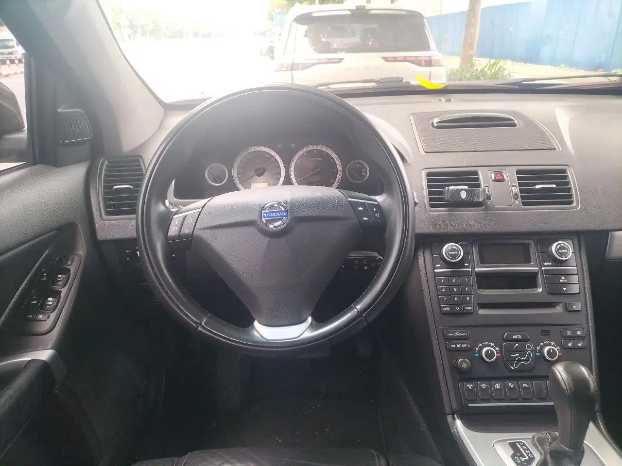 Volvo XC90 2013 2.5T T5 Luxury Edition — миниатюра 10