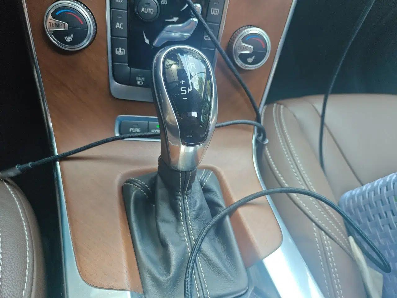 Volvo S60 2015 S60L T5 Zhiyue Edition — миниатюра 14
