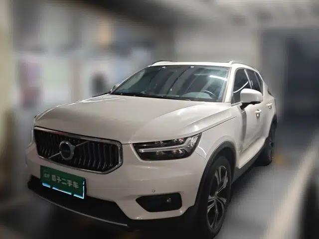 Volvo XC40 2021 T4 4x4 Smart Luxury Edition