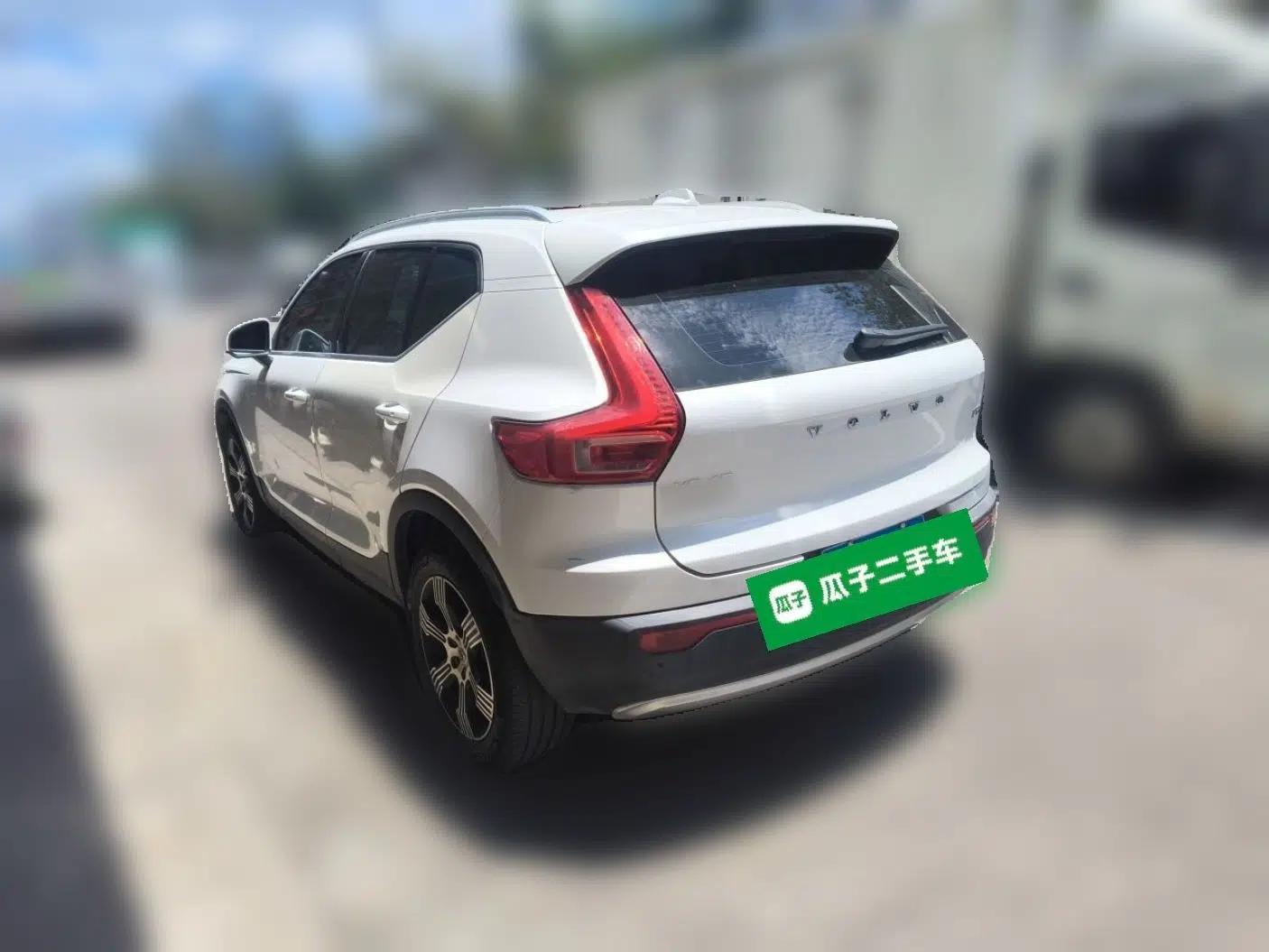 Volvo XC40 2020 T3 Zhiyuan Luxury Edition — миниатюра 4