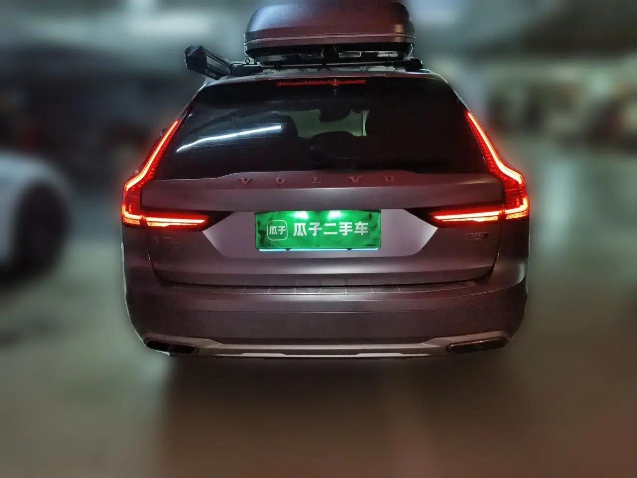 Volvo V90 2021 Cross Country B5 AWD Prestige Edition — миниатюра 5