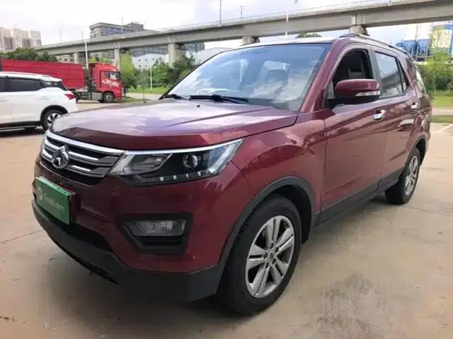 Changan Oushang CX70 2016 1.6L Manual Deluxe Edition