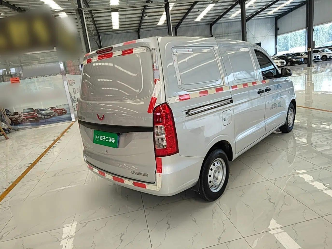 Wuling Hongguang V 2019 1.5L Jingqu Edition Sealed-Window Vehicle China VI LAR — миниатюра 6