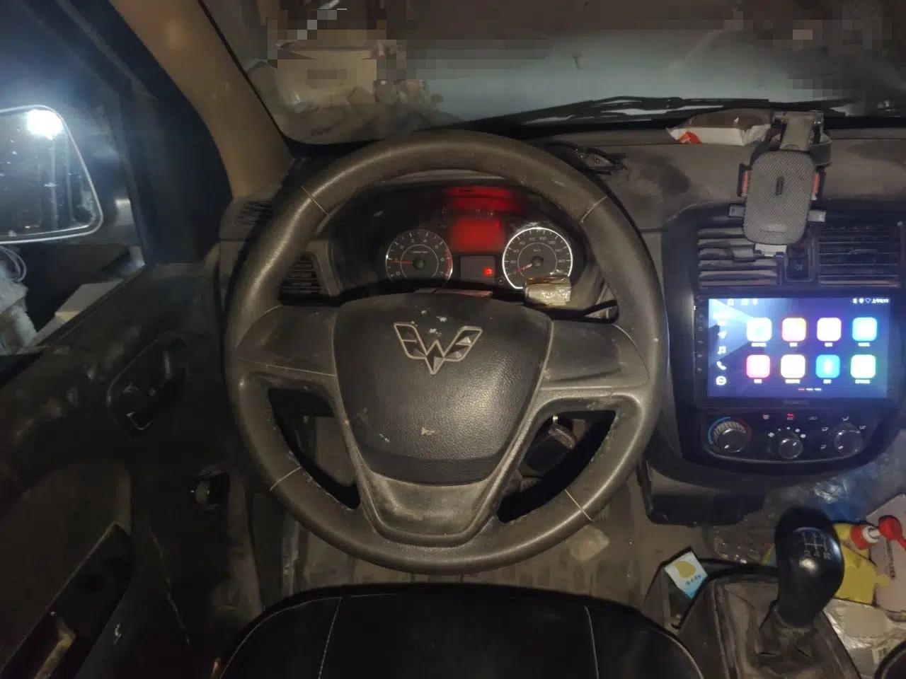 Wuling Rongguang 2014 1.5L S Base Version — миниатюра 10
