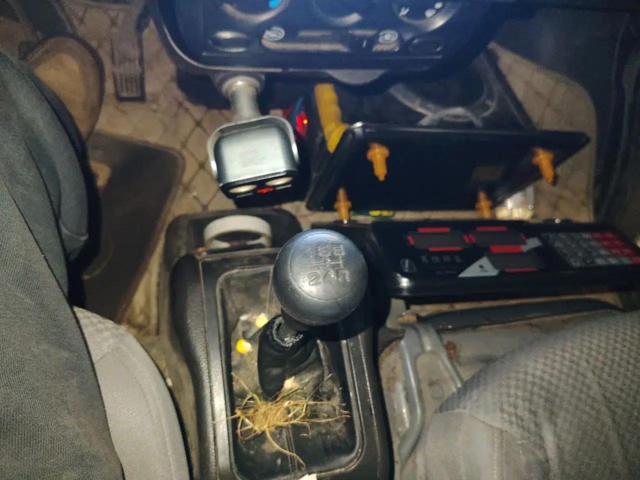 Wuling Rongguang 2019 1.5L Extended Basic Version — миниатюра 14