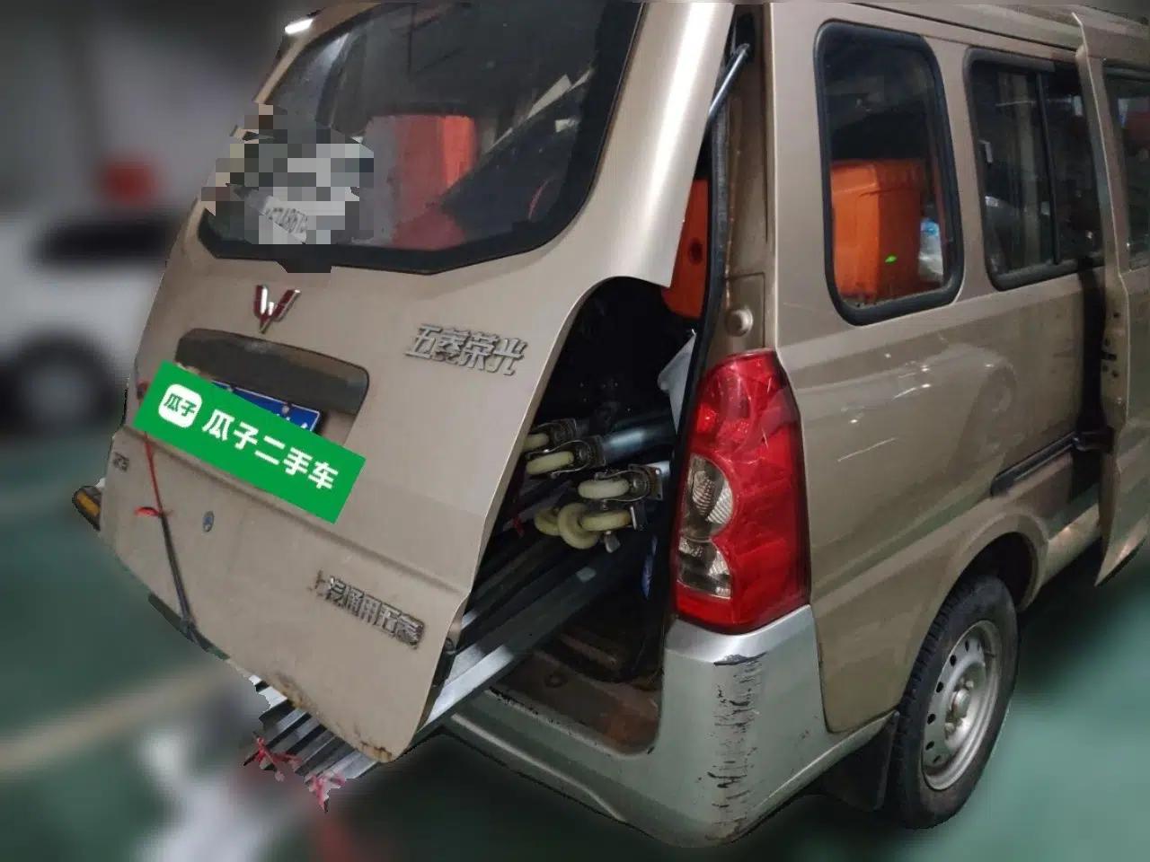 Wuling Rongguang 2019 1.5L Extended Basic Version — миниатюра 6