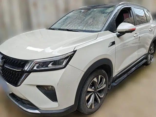 Wuling Asta 2021 1.5T CVT Star曜 Edition