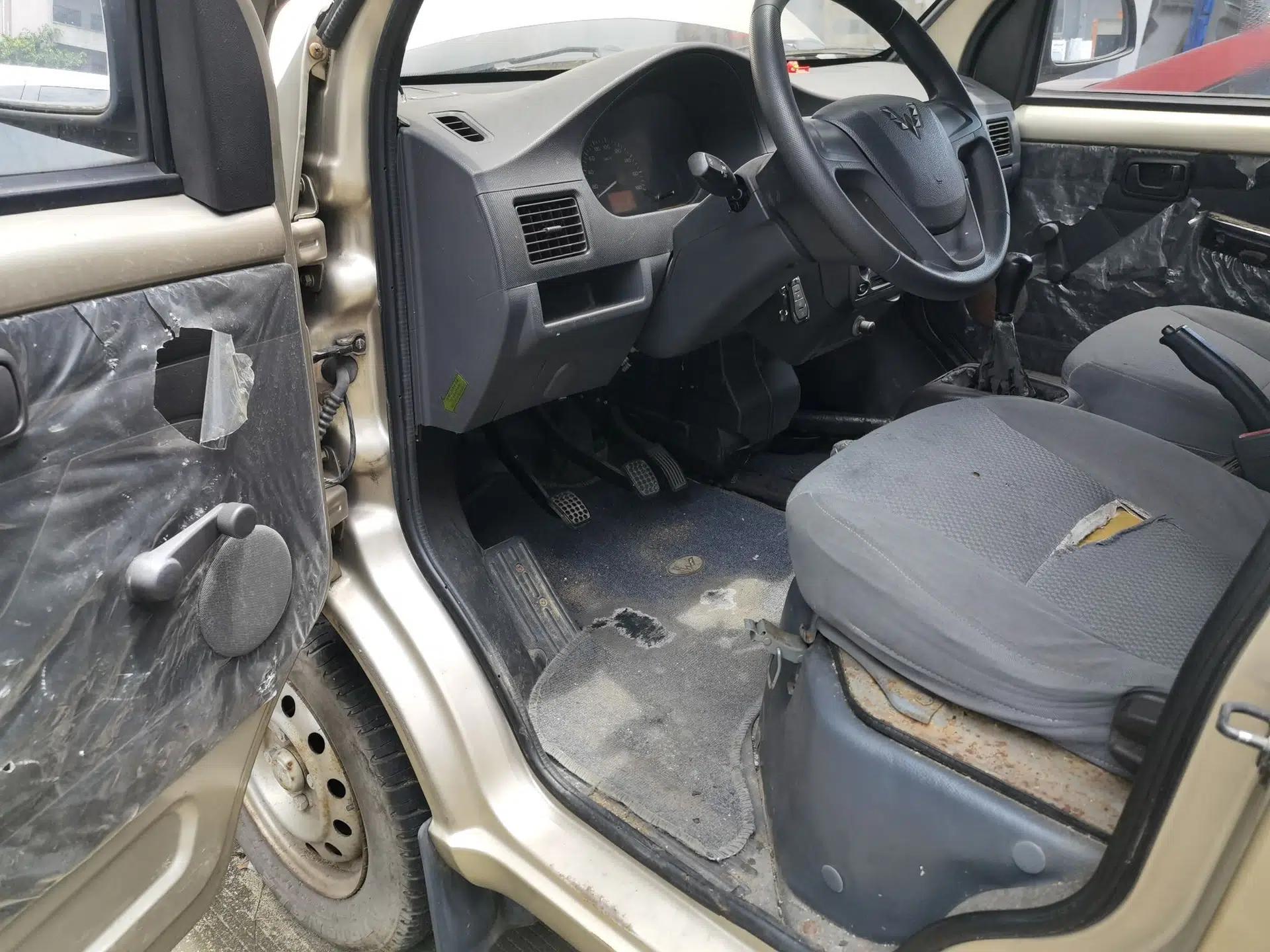 Wuling Rongguang V 2015 1.2L Base Version — миниатюра 16