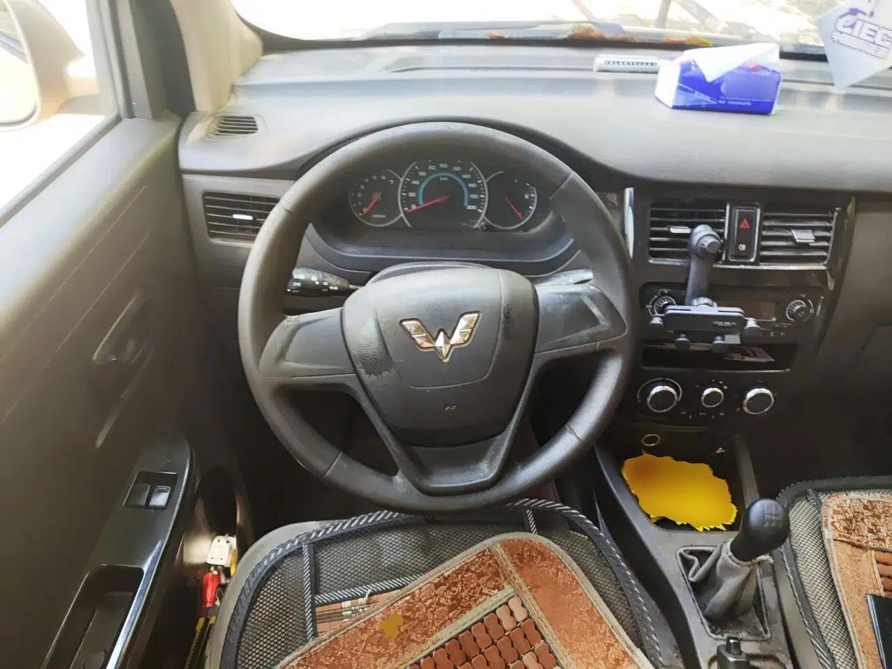 Wuling Rongguang V 2016 1.5L Practical Version Non-Power-Assisted — миниатюра 10