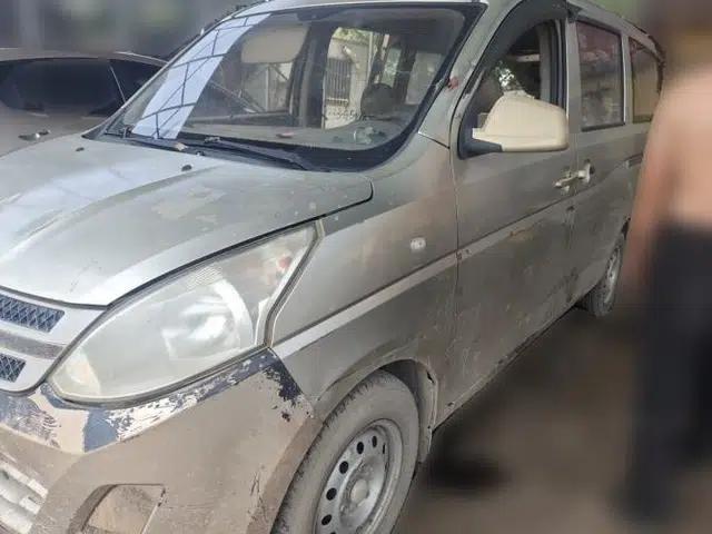 Wuling Rongguang V 2015 1.2L Base Version