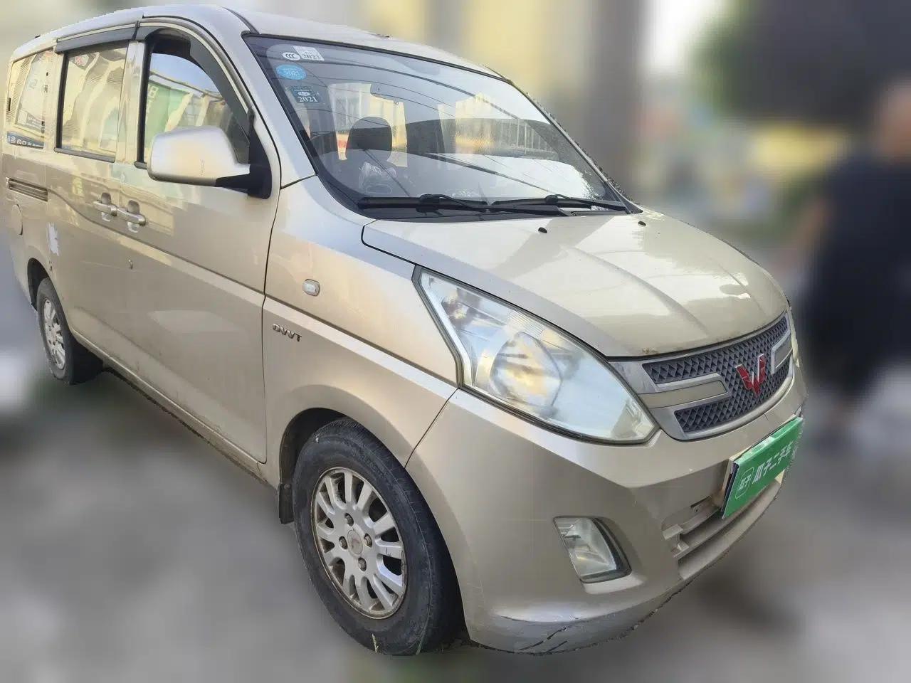 Wuling Rongguang V 2016 1.5L Standard Version — миниатюра 3