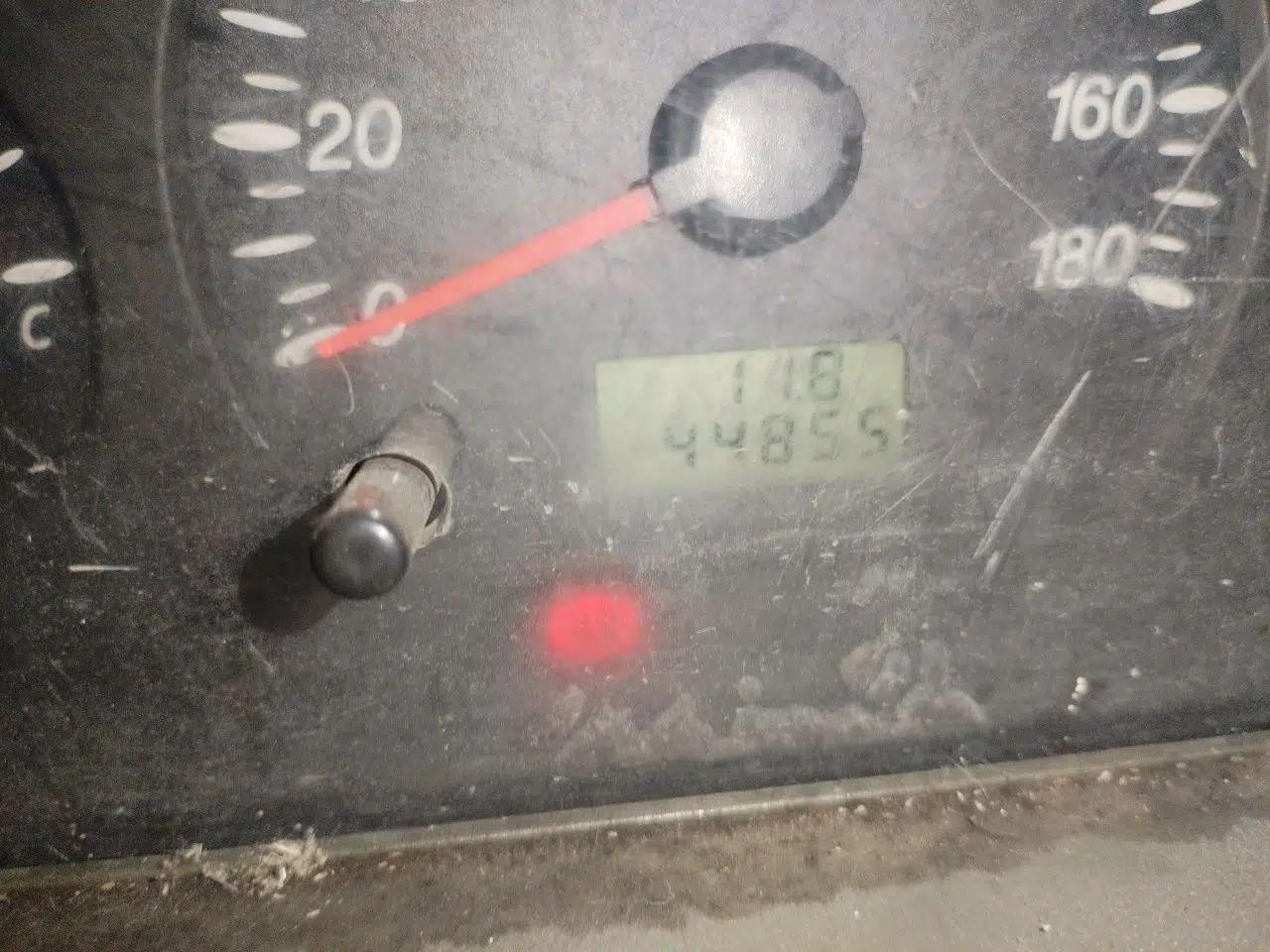 Wuling Zhiguang 2010 1.0L New Version Liye Style with Shorter Body — миниатюра 12
