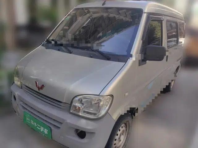 Wuling Zhiguang 2013 1.0L Practical Version