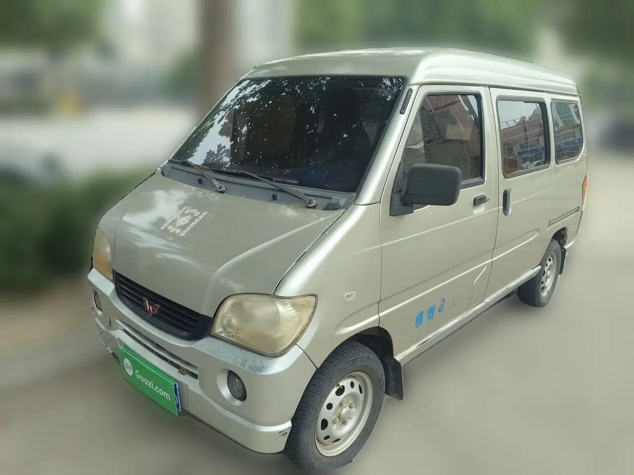 Wuling Zhiguang 2010 1.0L Liye Edition — миниатюра 1