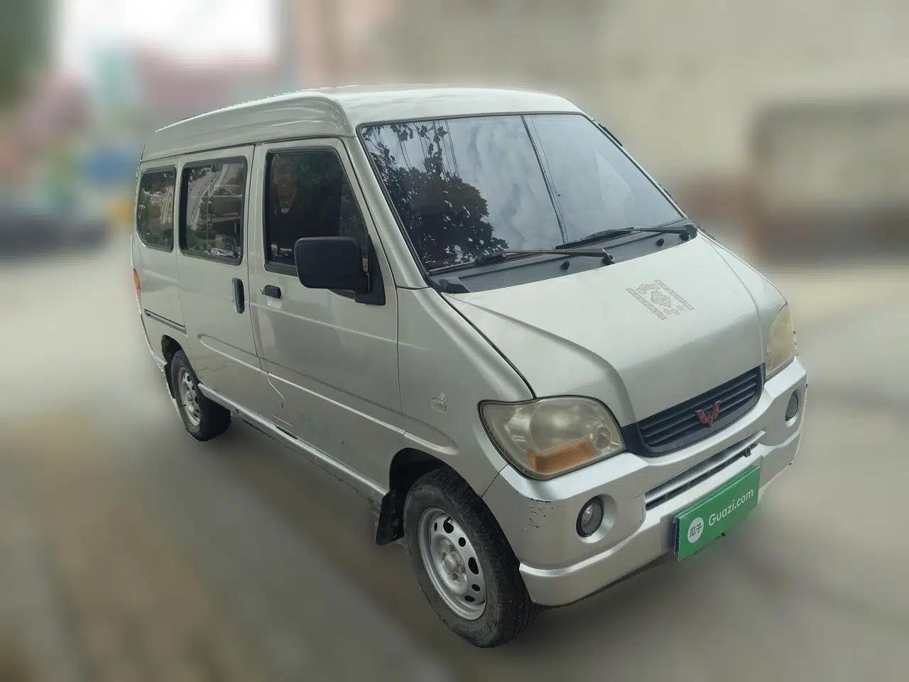Wuling Zhiguang 2010 1.0L Liye Edition — миниатюра 3