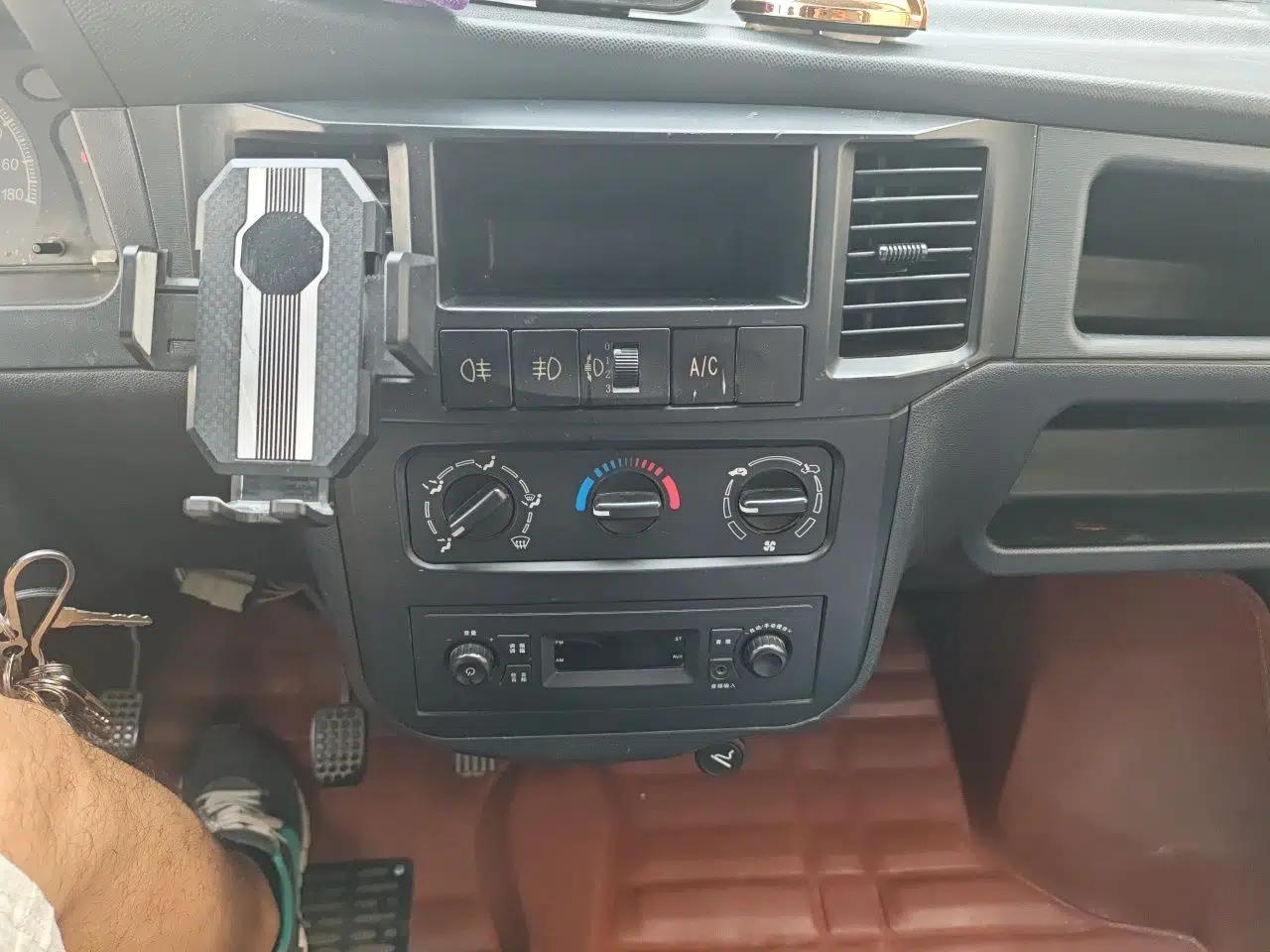 Wuling Zhiguang 2015 1.2L Standard Model LSI — миниатюра 13