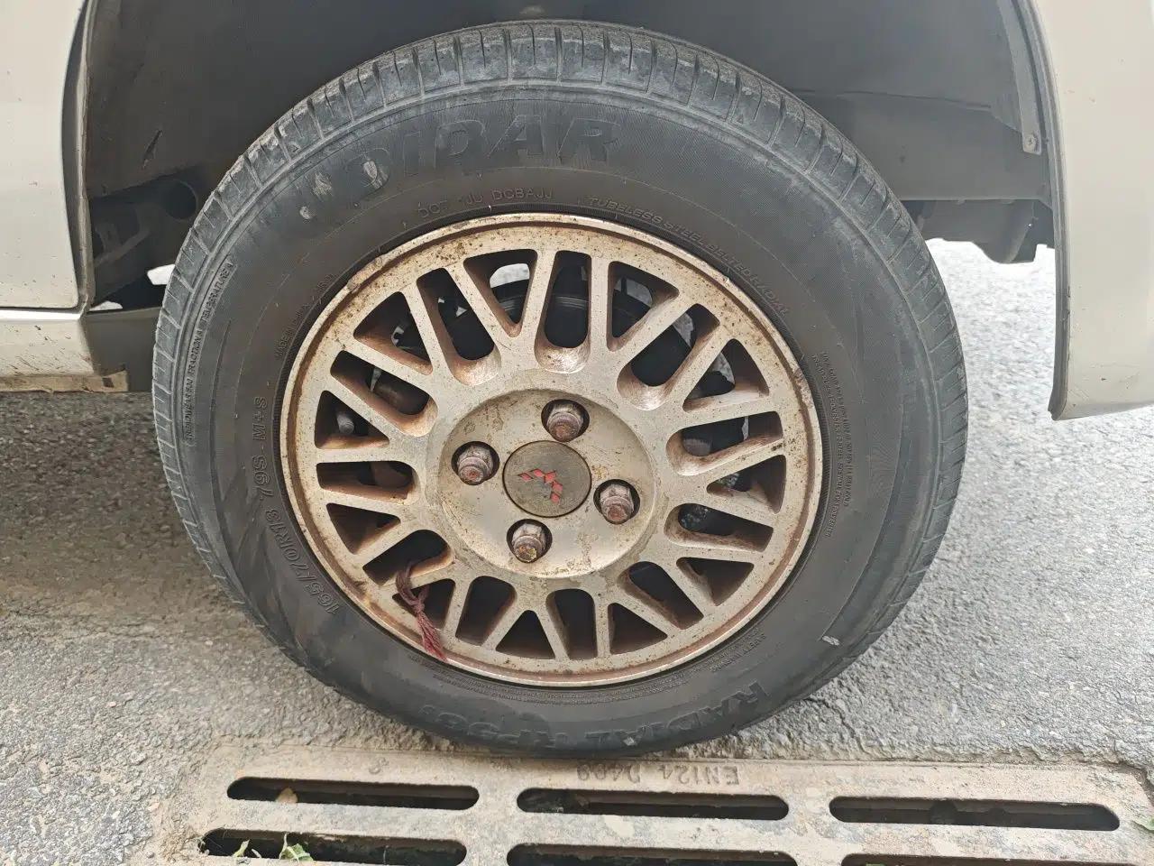 Wuling Zhiguang 2015 1.2L Standard Model LSI — миниатюра 8