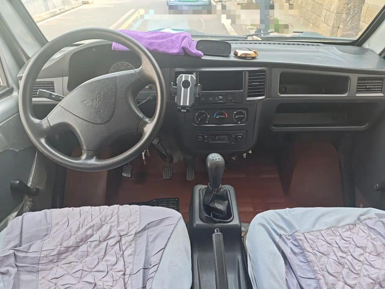 Wuling Zhiguang 2015 1.2L Standard Model LSI — миниатюра 9