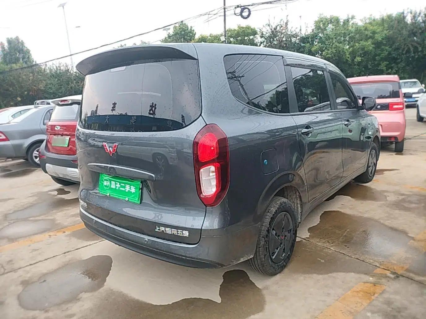 Wuling Hongguang New Energy 2025 Extended-Range Hybrid 50KM Comfort Version — миниатюра 6