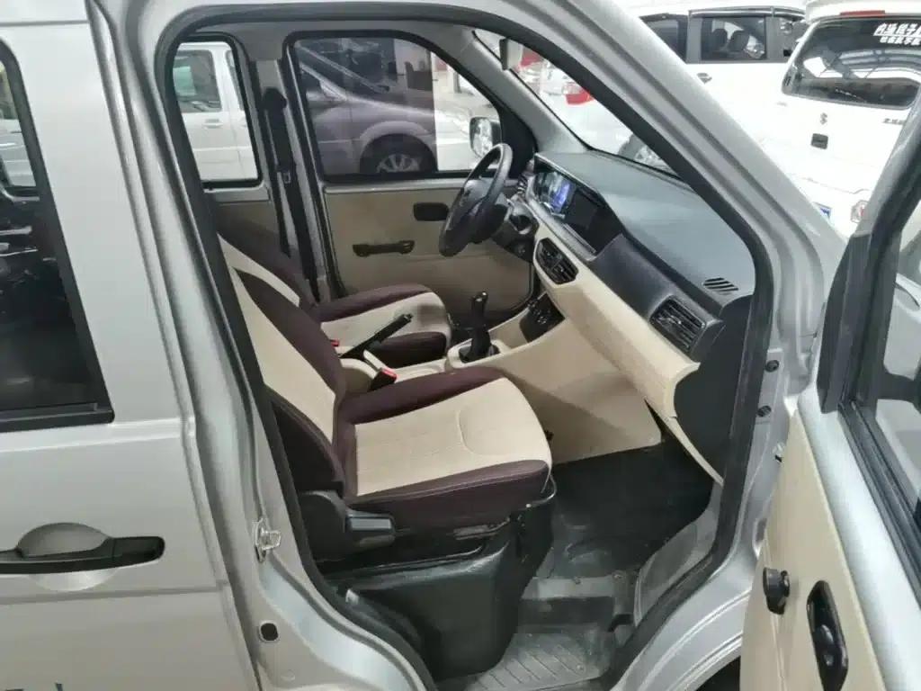 Crossstar V3 2023 1.3L Gasoline Standard 7-Seater Bus — миниатюра 25