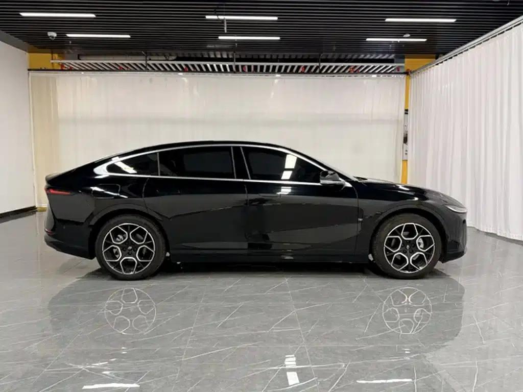 Changan Qiyuan A07 2025 Blue Whale Pure Electric Edition 625 Flagship Model — миниатюра 7