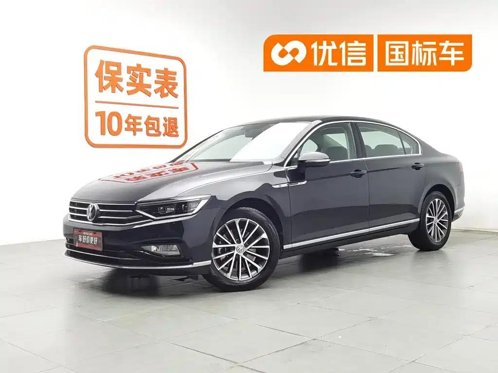 2020 Volkswagen Passat 330TSI DSG Luxury — миниатюра 1