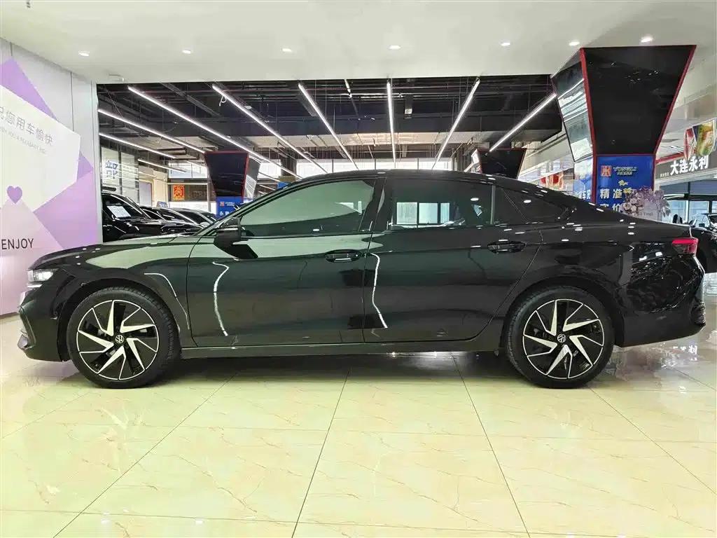 2024 Volkswagen Passat 380TSI DSG Premium Edition with Magotan Package — миниатюра 7