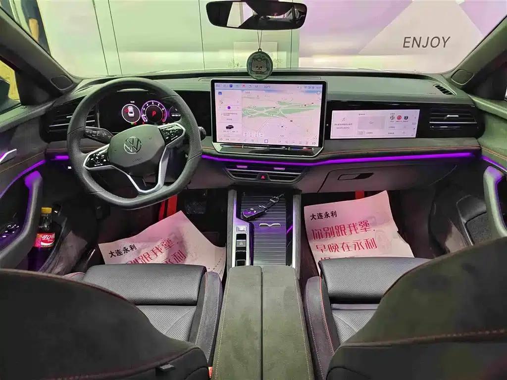 2024 Volkswagen Passat 380TSI DSG Premium Edition with Magotan Package — миниатюра 8