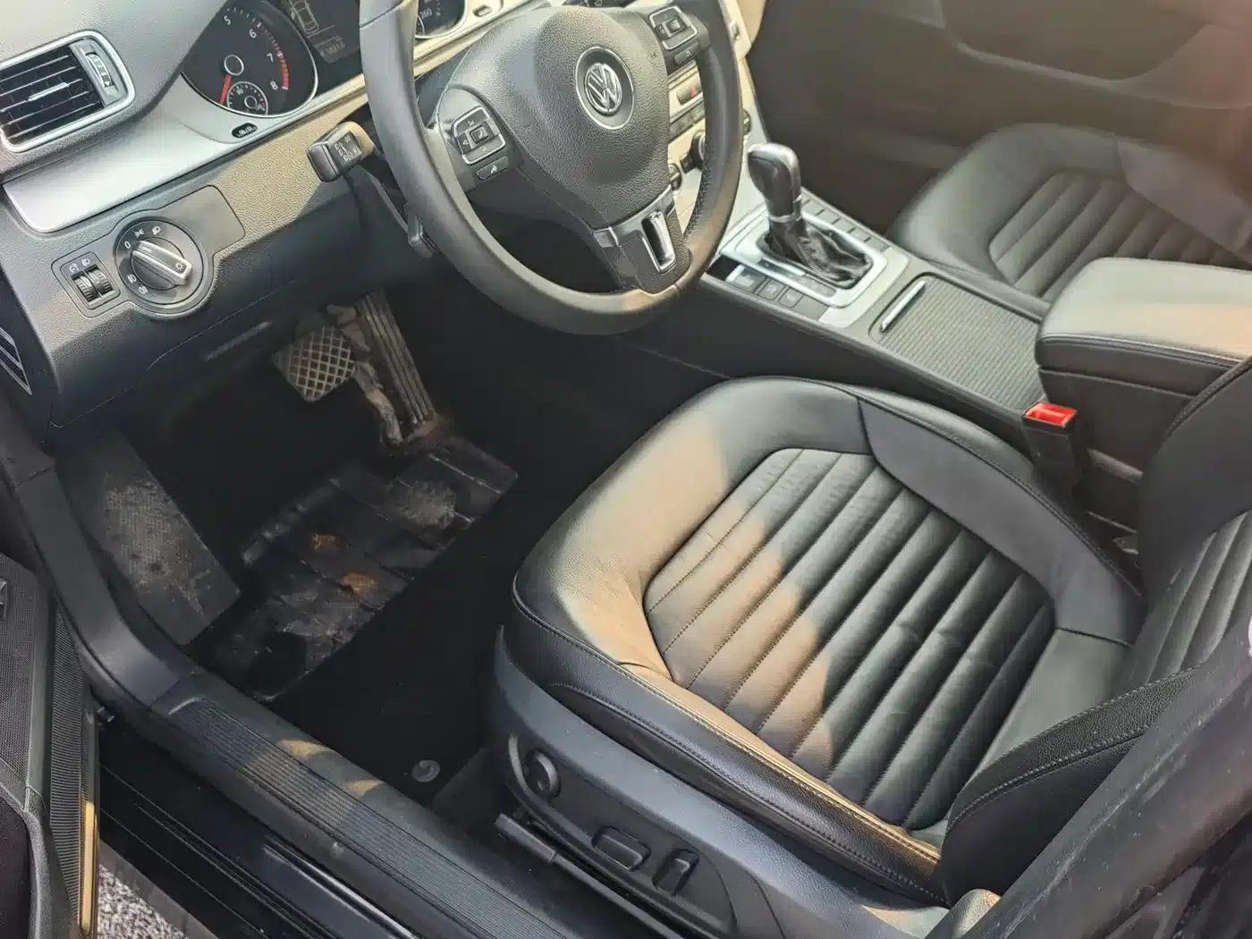 2015 Volkswagen Passat 1.8TSI Leading Edition — миниатюра 6