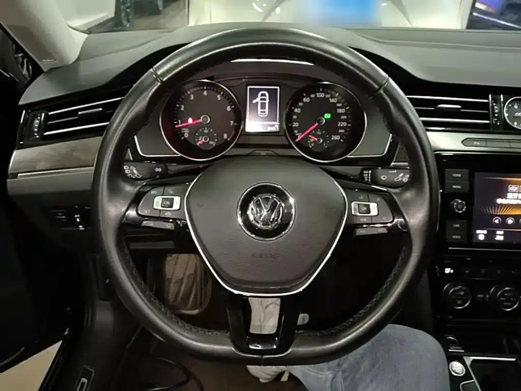 2019 Volkswagen Magotan 330TSI DSG Luxury Edition (China VI Emission Standard) — миниатюра 11