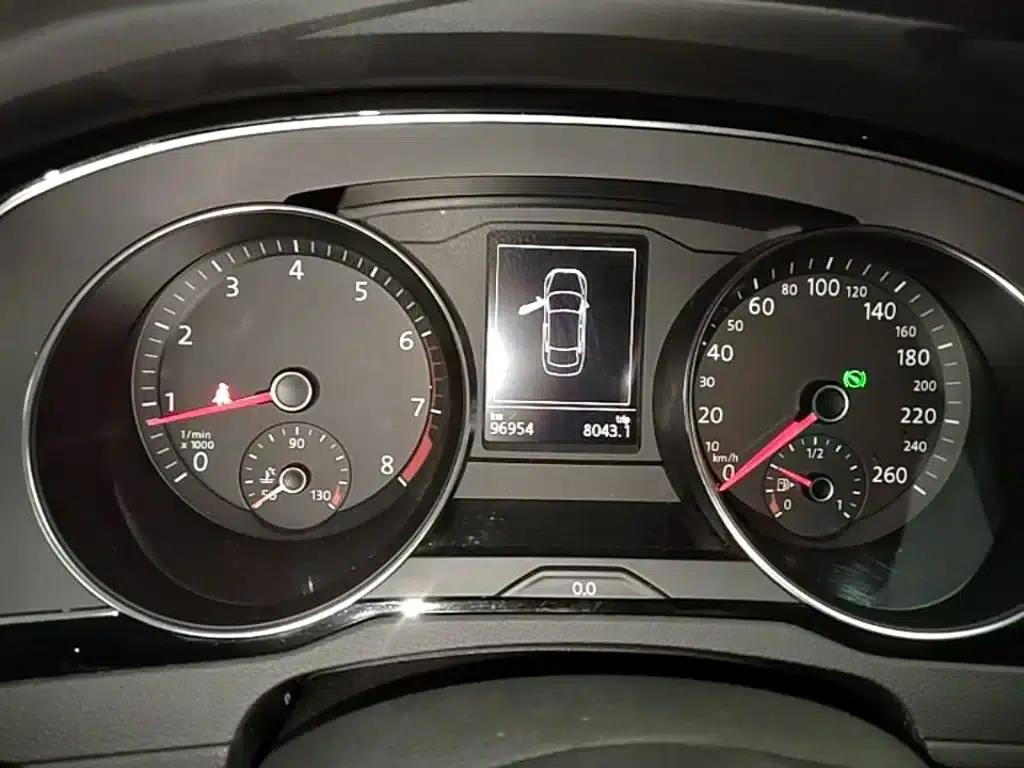 2019 Volkswagen Magotan 330TSI DSG Luxury Edition (China VI Emission Standard) — миниатюра 12