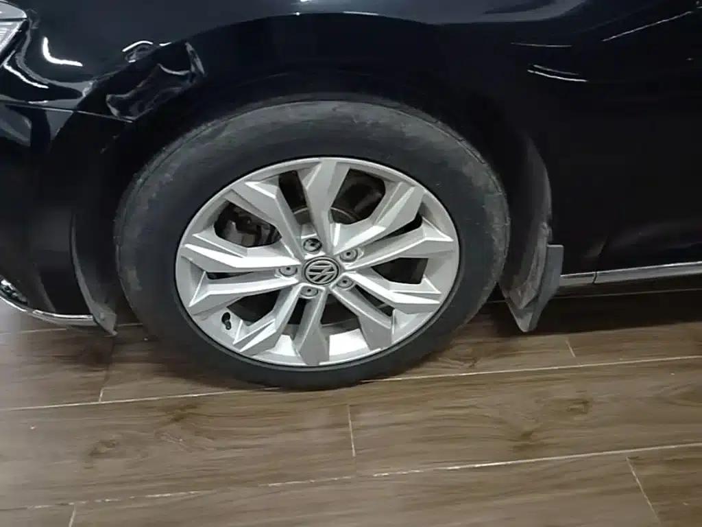 2019 Volkswagen Magotan 330TSI DSG Luxury Edition (China VI Emission Standard) — миниатюра 23