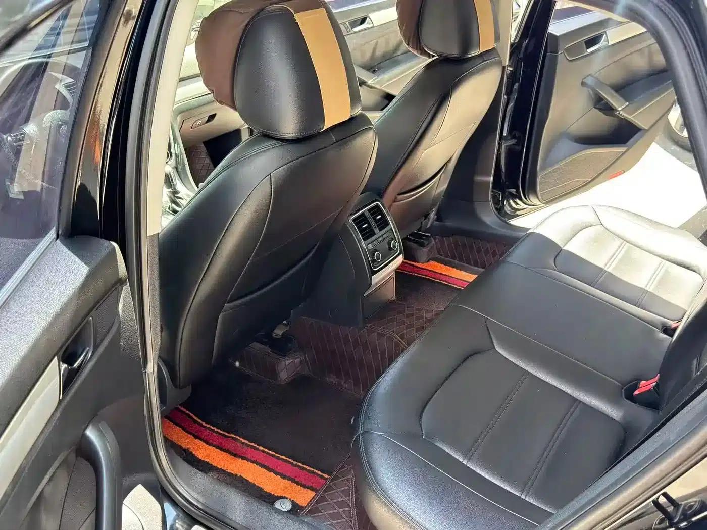 2011 Passat 1.8TSI DSG Premium Edition — миниатюра 6